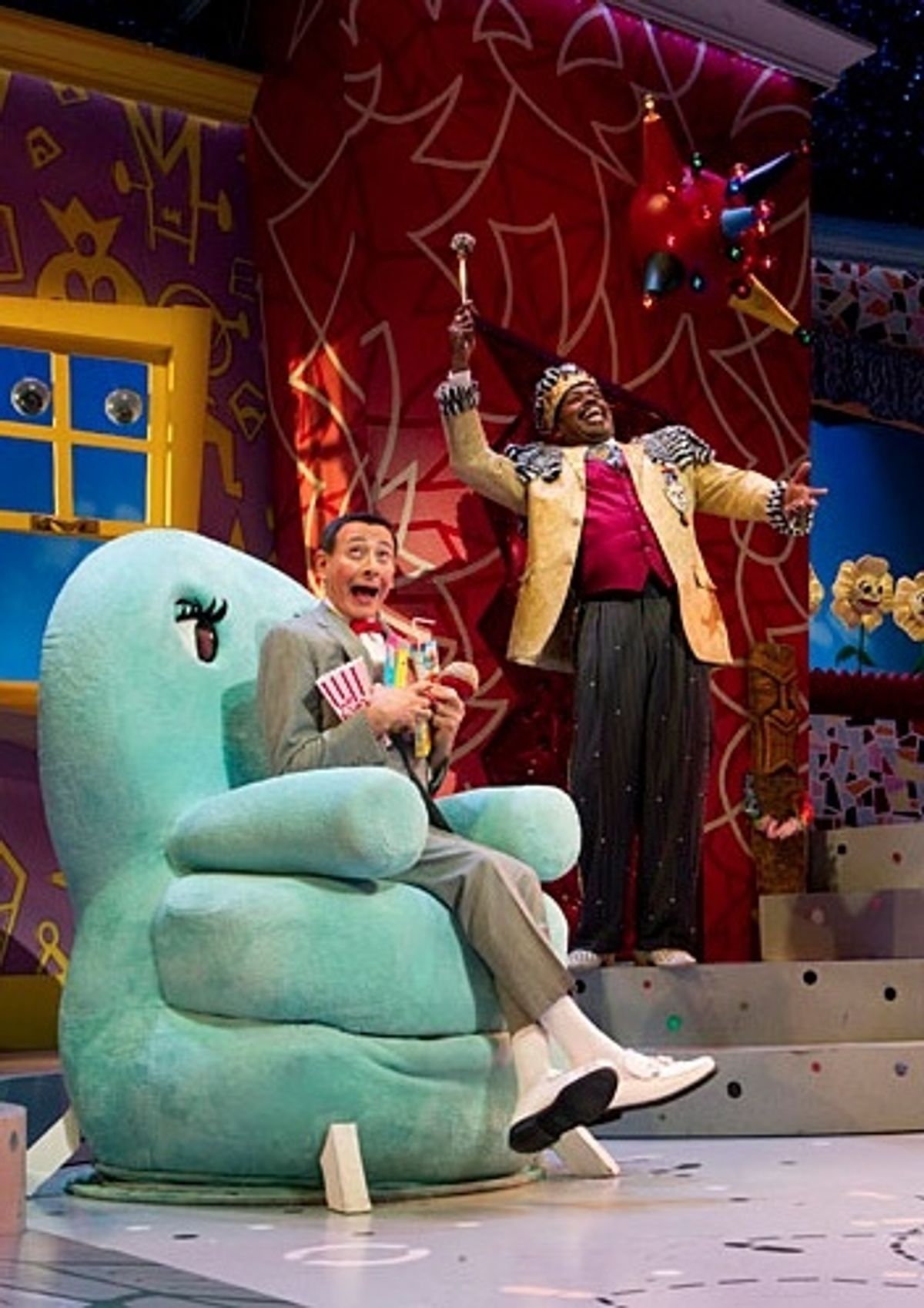 Paul Reubens as Pee-Wee Herman and Lance Roberts as King of Cartoons at 